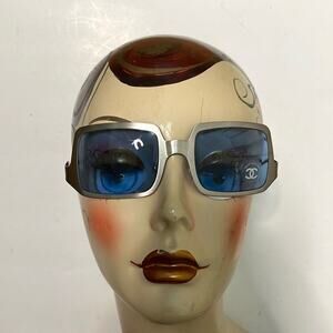 NWOT CHANEL SUNGLASSES‎ 4021 c.14/65 51o21 125